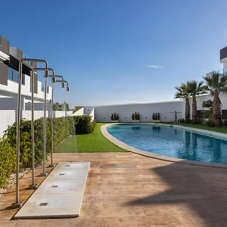 Nature Views Luxury - 3br & Pool Lejlighed Torrevieja